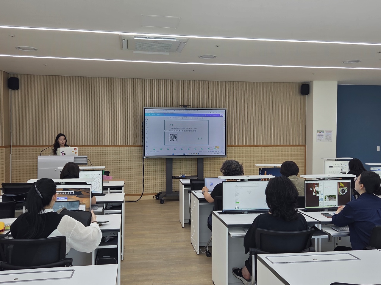 [의정부 중장년행복센터] 디지털창업교육 프로그램 개강_2